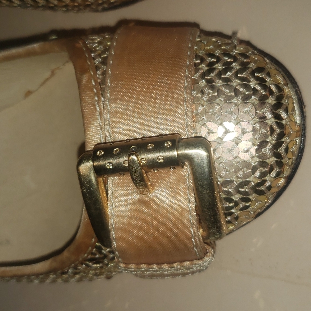 Michael Kors gold sequin Heels - Picture 4 of 4